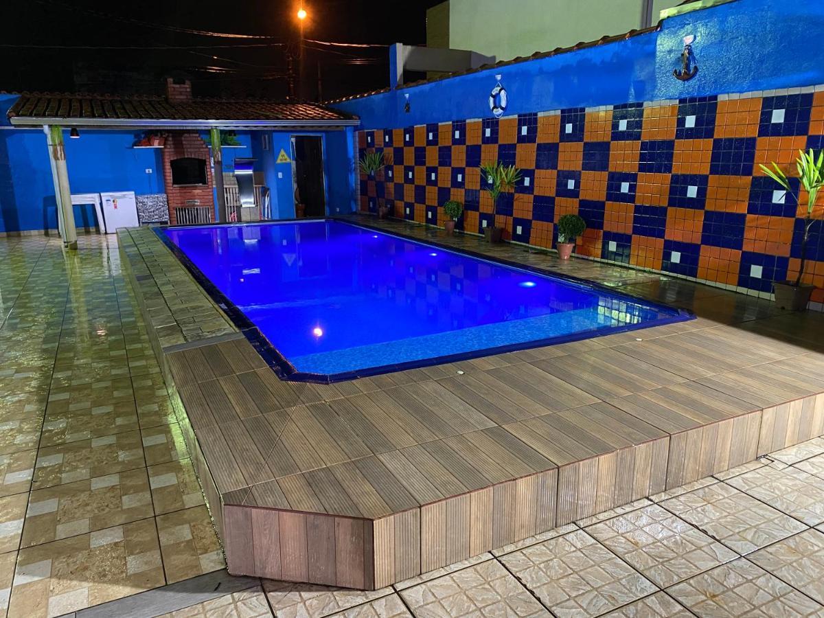 Casa Com Piscina E Churrasqueira Holiday home *